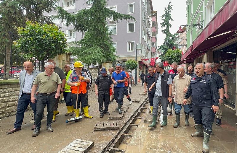 The President of AFAD Yunus Sezer made investigations in Ordu after the excessive rainfalls
